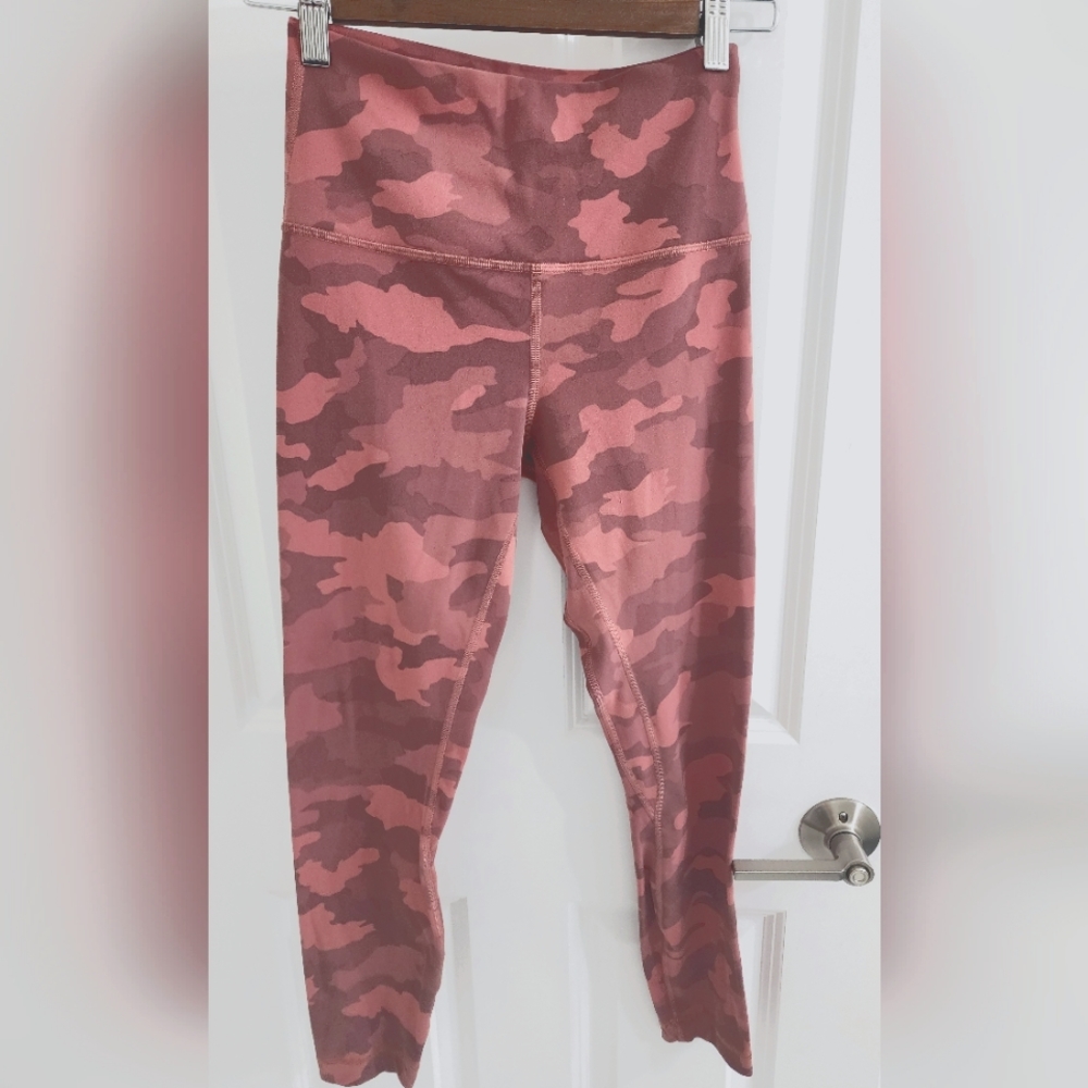 Lululemon Align 25, Size 6, Pink Camo, Excellent condition.